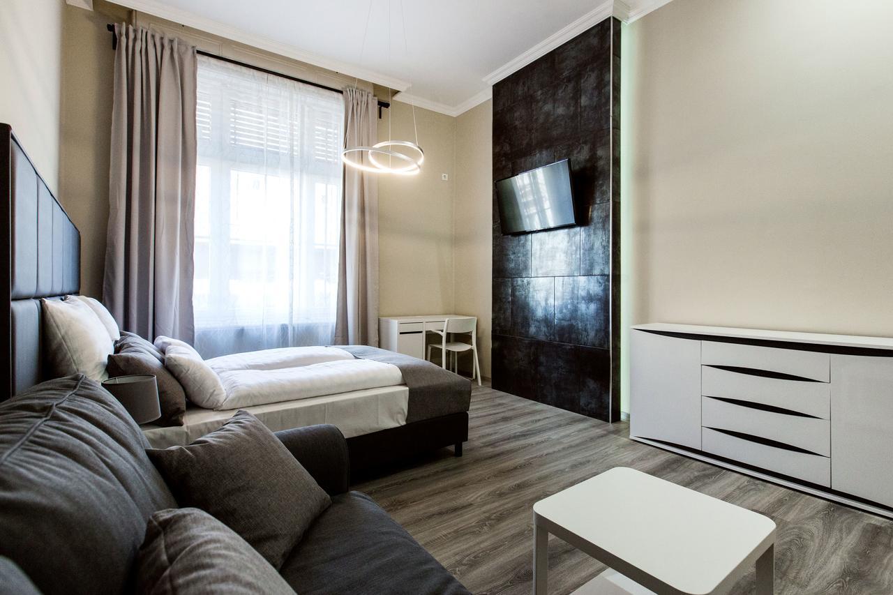 布达佩斯金星现代豪华公寓式酒店 外观 照片